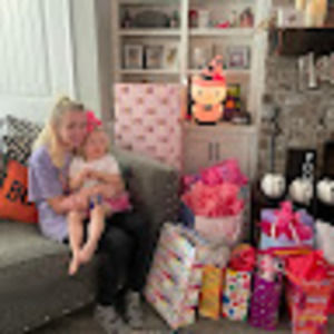 Meet your Posher, Danielle